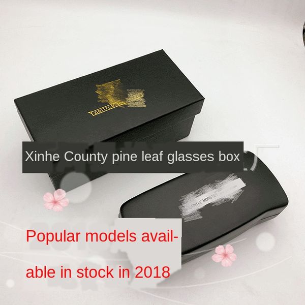 v high-end black metal glasses case v brand glasses case, Blue
v high-end black metal glasses case v brand glasses case, Blue