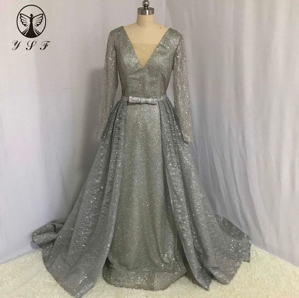 designer bling bling silver v neck long sleeve mermaid prom dresses with detachable train 2018, White;black
designer bling bling silver v neck long sleeve mermaid prom dresses with detachable train 2018, White;black