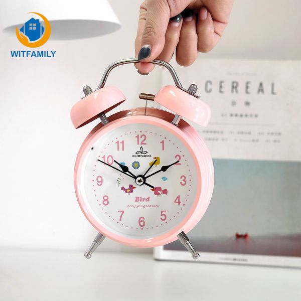 fashion night light personality student bedside bell alarm mute 4 inch creative spray paint metal round alarm clock
fashion night light personality student bedside bell alarm mute 4 inch creative spray paint metal round alarm clock