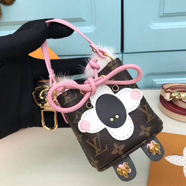 Correias e penduricalhos para celular candy28
Correias e penduricalhos para celular candy28