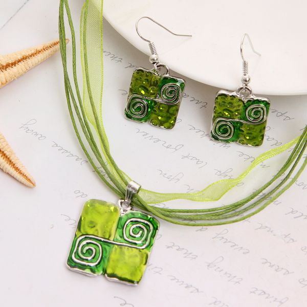 fashion vintage jewelry sets crystal multilayer green rope statement necklace earrings set women jewelry set hot
fashion vintage jewelry sets crystal multilayer green rope statement necklace earrings set women jewelry set hot