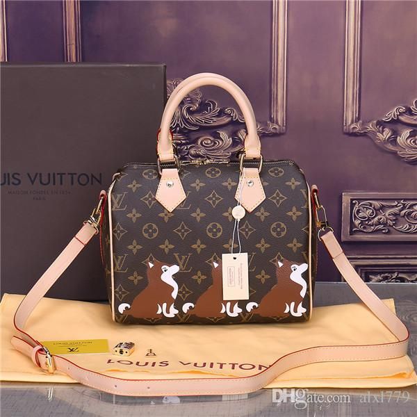20188 Hot Brand New High Quality Chain shoulder fashion bags Casual fashion handbag fringed decoration single shoulder chain bag1
20188 Hot Brand New High Quality Chain shoulder fashion bags Casual fashion handbag fringed decoration single shoulder chain bag1