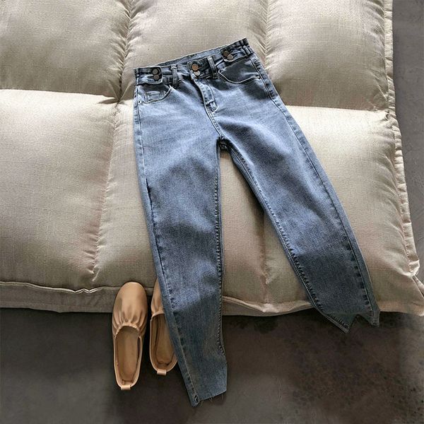 2020 new slim high waist casual mom jeans solid color jeans woman slim fit straight pants elasticity cotton denim pencil pants, Blue
2020 new slim high waist casual mom jeans solid color jeans woman slim fit straight pants elasticity cotton denim pencil pants, Blue