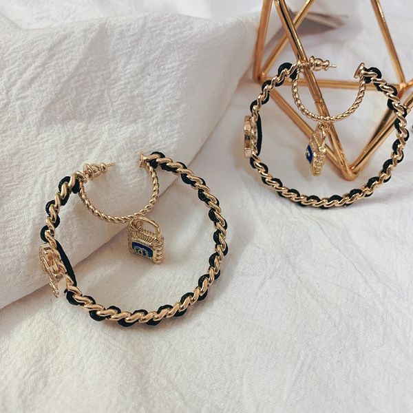 c2212 european and american personality design style lock tassel pendant fashion crescent bay half - circle earrings jewelry, Golden;silver
c2212 european and american personality design style lock tassel pendant fashion crescent bay half - circle earrings jewelry, Golden;silver