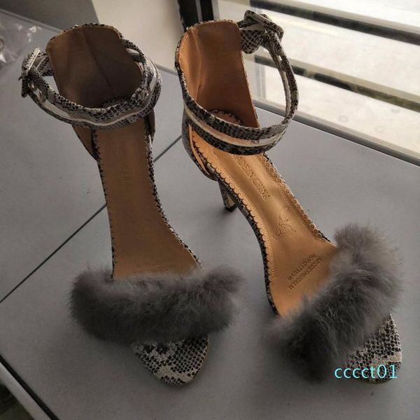 2020 new european and american rabbit hair word with high heels female designer dress sandals large size 43 yards tide ct01, Black
2020 new european and american rabbit hair word with high heels female designer dress sandals large size 43 yards tide ct01, Black