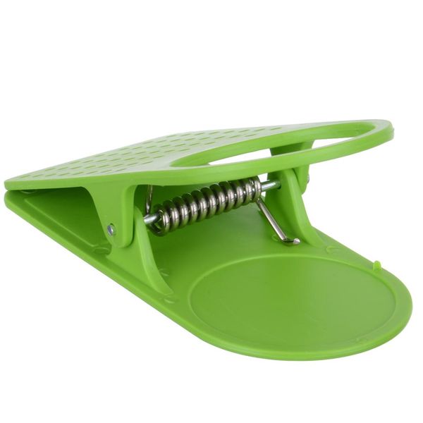 universal car drinks holders clip on desk table cup bottle beverage holder non-slip stand grip random color
universal car drinks holders clip on desk table cup bottle beverage holder non-slip stand grip random color