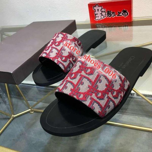 2020 xshfbcl wholesale women luxury beach cork slippers casual sandals sequins slides double buckle clogs women slip on flip flops flats, Black
2020 xshfbcl wholesale women luxury beach cork slippers casual sandals sequins slides double buckle clogs women slip on flip flops flats, Black