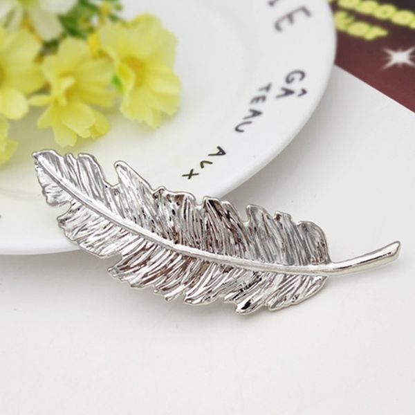 korean cute gold silver bronze plated leaf girls hair clips barrette metal hair accessories for women accessories para el pelo, Golden;white
korean cute gold silver bronze plated leaf girls hair clips barrette metal hair accessories for women accessories para el pelo, Golden;white