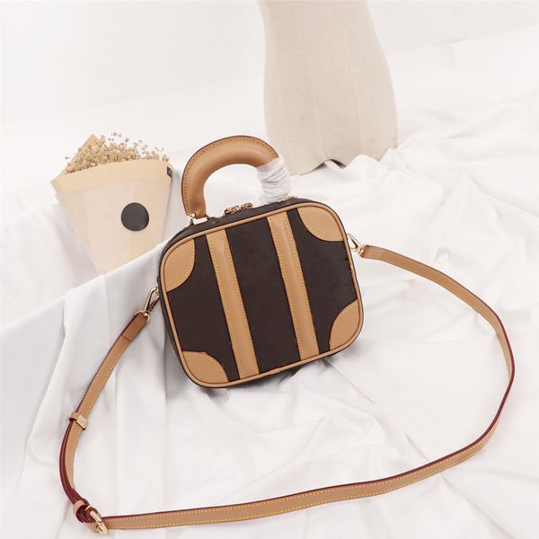 lady single vintage classic handbags canvas 2021 luggage aged shoulder women mini bags crossbody real leather vvn purse plfre, Red;black
lady single vintage classic handbags canvas 2021 luggage aged shoulder women mini bags crossbody real leather vvn purse plfre, Red;black