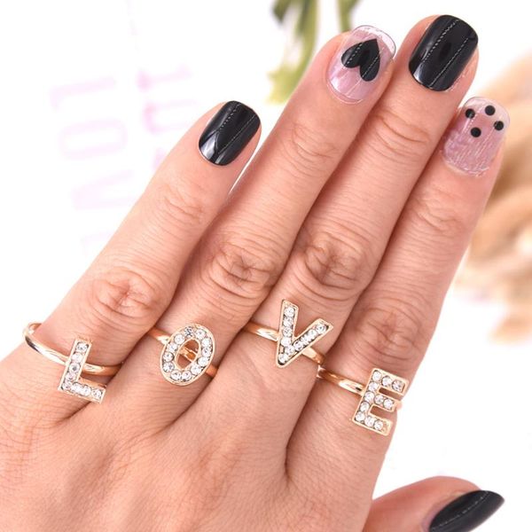 japan south korea love set four-piece ring fashion crystal confession engagement wedding ring wholesale romantic sweet jewelry, Slivery;golden 
japan south korea love set four-piece ring fashion crystal confession engagement wedding ring wholesale romantic sweet jewelry, Slivery;golden