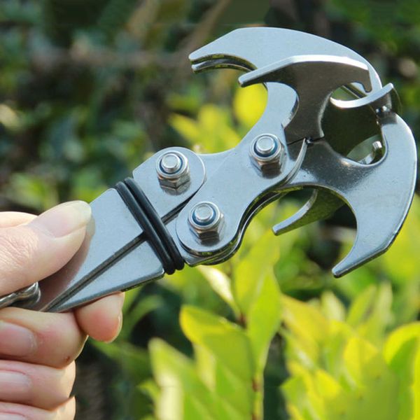 stainless steel survival folding grappling hook gravity hook outdoor climbing claw travel climbing rescue tool key chain hook
stainless steel survival folding grappling hook gravity hook outdoor climbing claw travel climbing rescue tool key chain hook