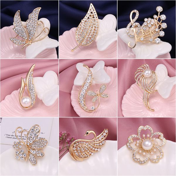 new gold-plated crystal rhinestone metal ladies brooch social party wear jewelry, Gray
new gold-plated crystal rhinestone metal ladies brooch social party wear jewelry, Gray