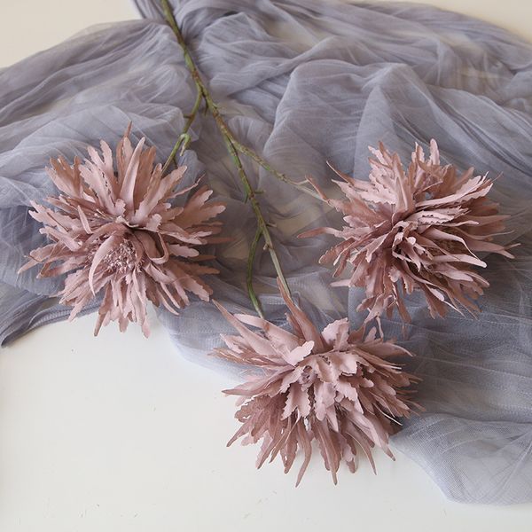 single branch 3 head epiphany artificial silk flowers for wedding decoration home l display fake flowers arrangement
single branch 3 head epiphany artificial silk flowers for wedding decoration home l display fake flowers arrangement
