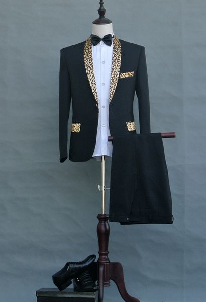 custom program host men's dress singer prom formal costumes nightclub ds show outfit (jacket+pants+tie) leopard collar male suit, White;black
custom program host men's dress singer prom formal costumes nightclub ds show outfit (jacket+pants+tie) leopard collar male suit, White;black