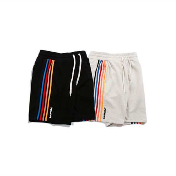 2019 fashion new street style couple students loose beach shorts sports casual shorts color strips patchwork bar five pants men, White;black
2019 fashion new street style couple students loose beach shorts sports casual shorts color strips patchwork bar five pants men, White;black