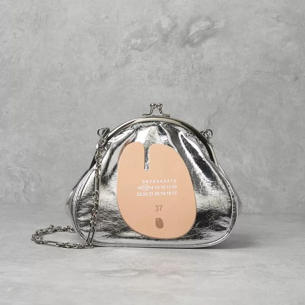 women's hit color cowhide shell bag 2020 new leather handbags korean fashion trendy retro shoulder bag
women's hit color cowhide shell bag 2020 new leather handbags korean fashion trendy retro shoulder bag