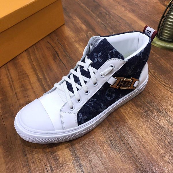 new11 fashion high men's shoes casual breathable sports personality men's shoes business comfortable travel running shoes zapatos, Black
new11 fashion high men's shoes casual breathable sports personality men's shoes business comfortable travel running shoes zapatos, Black