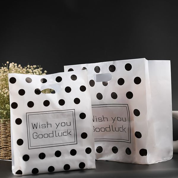 50pcs/lot plastic gift bags,plastic shopping bags,party favor bag festival gift package "white polka dot plastic bags
50pcs/lot plastic gift bags,plastic shopping bags,party favor bag festival gift package "white polka dot plastic bags