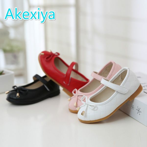 kids shoes new spring and autunm for baby girls flats children shoes black/white/pink/red princess female students color, Black;red
kids shoes new spring and autunm for baby girls flats children shoes black/white/pink/red princess female students color, Black;red