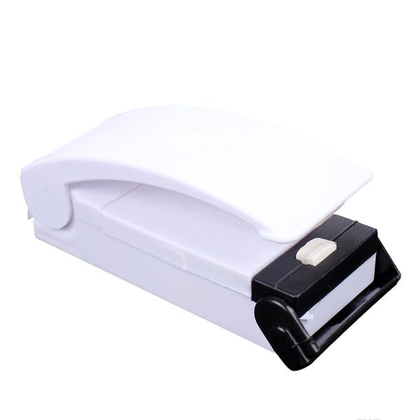 portable sealer mini sealing machine food bag handheld airtight seal clip power jewelry plastic bag packaging tool aa battery 617
portable sealer mini sealing machine food bag handheld airtight seal clip power jewelry plastic bag packaging tool aa battery 617