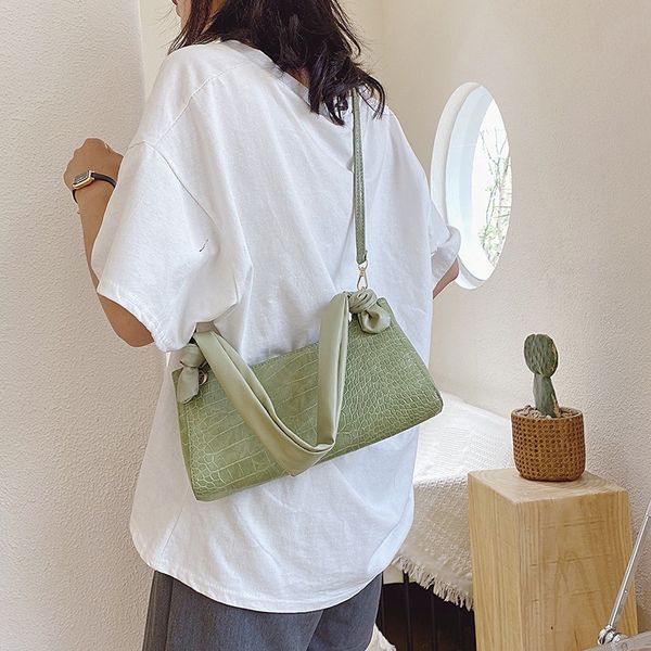 2020 new women's shoulder bag korean version of the texture ladies clutch bag fashion ladies shoulder
2020 new women's shoulder bag korean version of the texture ladies clutch bag fashion ladies shoulder