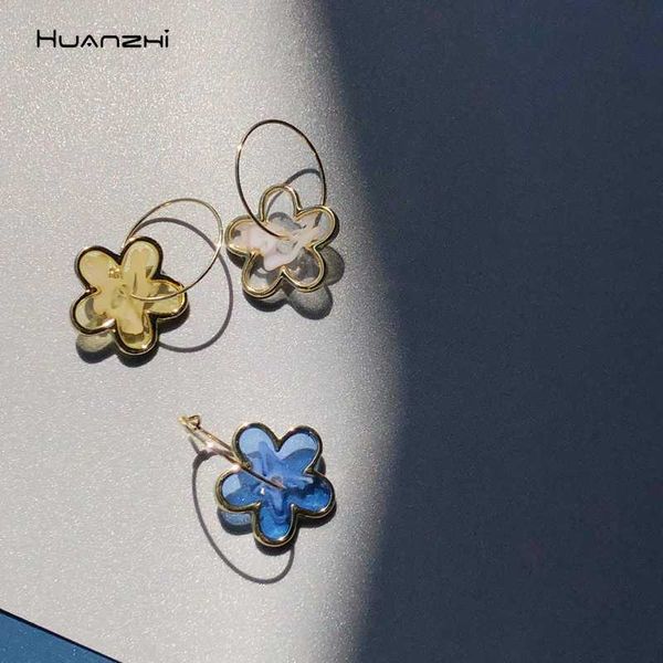 huanzhi 2020 new korea color transparent acrylic geometric flower circel hoop earrings for women girls party jewelry gifts, Golden;silver
huanzhi 2020 new korea color transparent acrylic geometric flower circel hoop earrings for women girls party jewelry gifts, Golden;silver