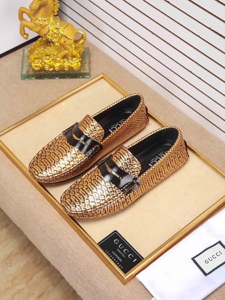 2020 classic men's and women's brand flat shoes, men's casual business shoes, men's beanie shoes, shiny leather ssrp, Black
2020 classic men's and women's brand flat shoes, men's casual business shoes, men's beanie shoes, shiny leather ssrp, Black