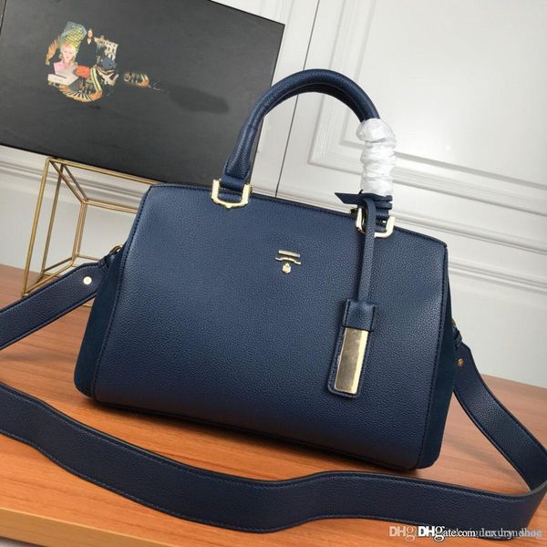 travel bag ladies prada bag designer backpacks rivet embroidery luxury for women fabric colleage bags ladies travel shoulder bag
travel bag ladies prada bag designer backpacks rivet embroidery luxury for women fabric colleage bags ladies travel shoulder bag