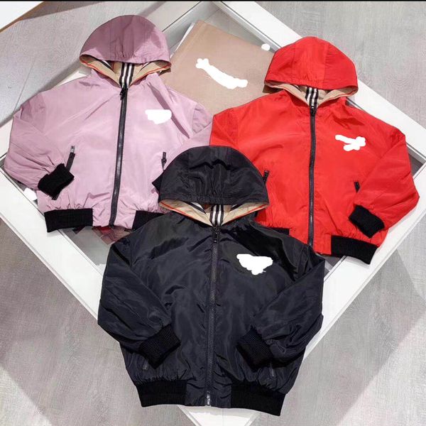 2019 осень дети куртка мальчиков девочка в дети две стороны wear триколор tide boy дряблая coat, Blue;gray
2019 осень дети куртка мальчиков девочка в дети две стороны wear триколор tide boy дряблая coat, Blue;gray