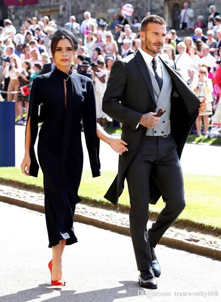 new arrival one button groomsmen peak lapel groom tuxedos men suits wedding/prom man blazer ( jacket+pants+vest+tie) aa50, Black;gray
new arrival one button groomsmen peak lapel groom tuxedos men suits wedding/prom man blazer ( jacket+pants+vest+tie) aa50, Black;gray