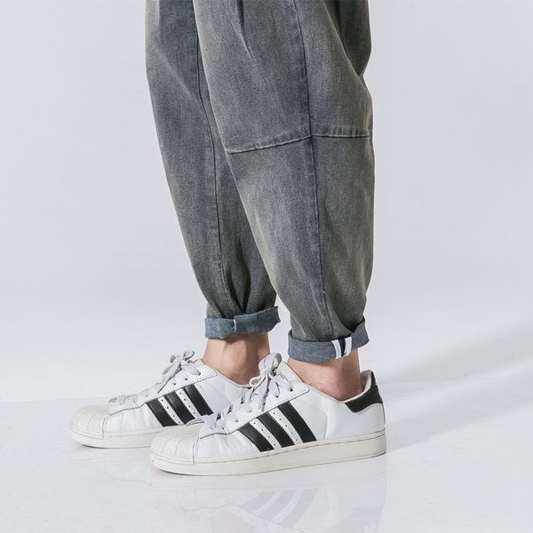 men's jeans 2021 autumn spring ripped print street hip hop punk stretch bike trendy holes straight denim trouers, Blue
men's jeans 2021 autumn spring ripped print street hip hop punk stretch bike trendy holes straight denim trouers, Blue