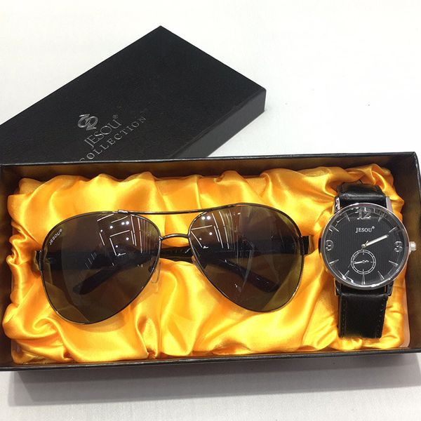 men's watch men's fashion business big round luxury watch leather strap quartz sports sunglasses 2pcs set with fast ship, Slivery;brown
men's watch men's fashion business big round luxury watch leather strap quartz sports sunglasses 2pcs set with fast ship, Slivery;brown
