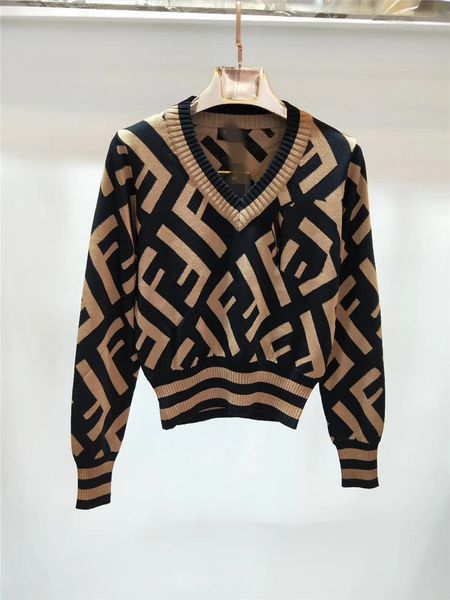 2018 autumn and winter new double ff letter peach v neck temperament long leeved weater hirt women 039 weater factory whole ale
2018 autumn and winter new double ff letter peach v neck temperament long leeved weater hirt women 039 weater factory whole ale