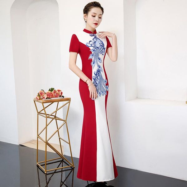 blue and white porcelain traditional chinese clothing antiques women embroidery mermaid cheongsam long qipao l robe oriental, Red
blue and white porcelain traditional chinese clothing antiques women embroidery mermaid cheongsam long qipao l robe oriental, Red