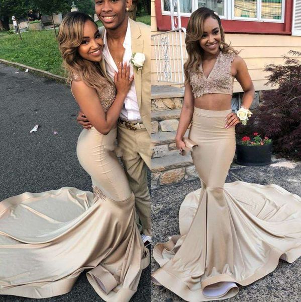 2019 satin v neck two pieces lace appliqued mermaid prom dresses beaded black girls party dress sweep train evening gowns custom made
2019 satin v neck two pieces lace appliqued mermaid prom dresses beaded black girls party dress sweep train evening gowns custom made