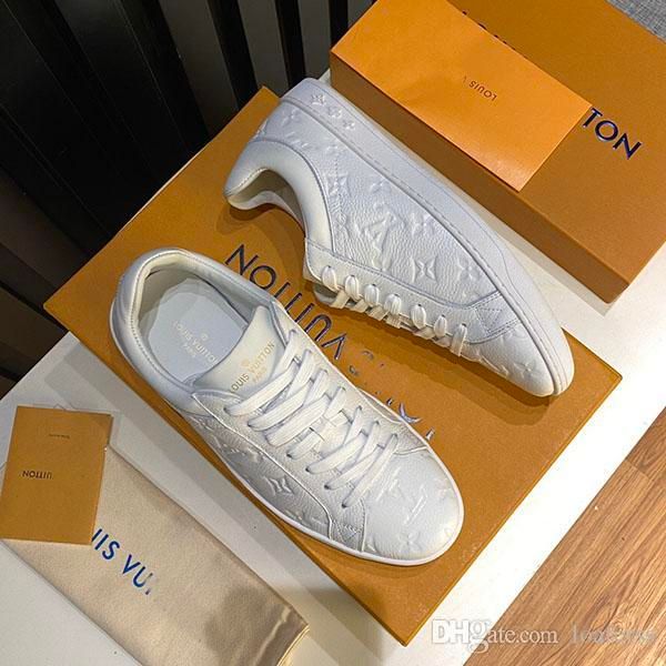 the men's basketball fashion platform low help casual shoes superstars embossing leather luxury classic sports shoes with original box, Black
the men's basketball fashion platform low help casual shoes superstars embossing leather luxury classic sports shoes with original box, Black