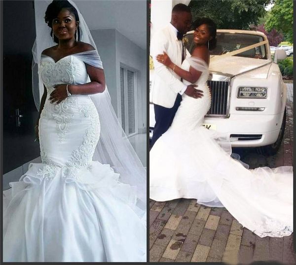 african plus size wedding dresses 2019 off shoulder 3d appliques ruffles mermaid wedding dress custom made covered buttons bridal gowns, White
african plus size wedding dresses 2019 off shoulder 3d appliques ruffles mermaid wedding dress custom made covered buttons bridal gowns, White