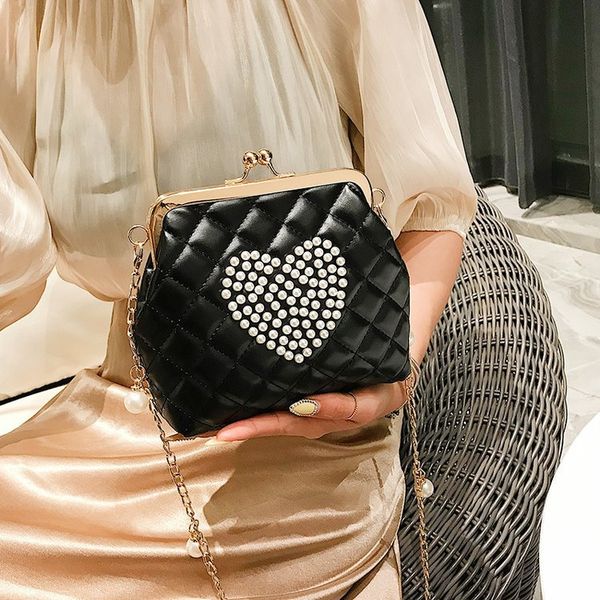 pearls women evening bag handbags clip bag ladies clutch casual women shoulder crossbody bags sale
pearls women evening bag handbags clip bag ladies clutch casual women shoulder crossbody bags sale