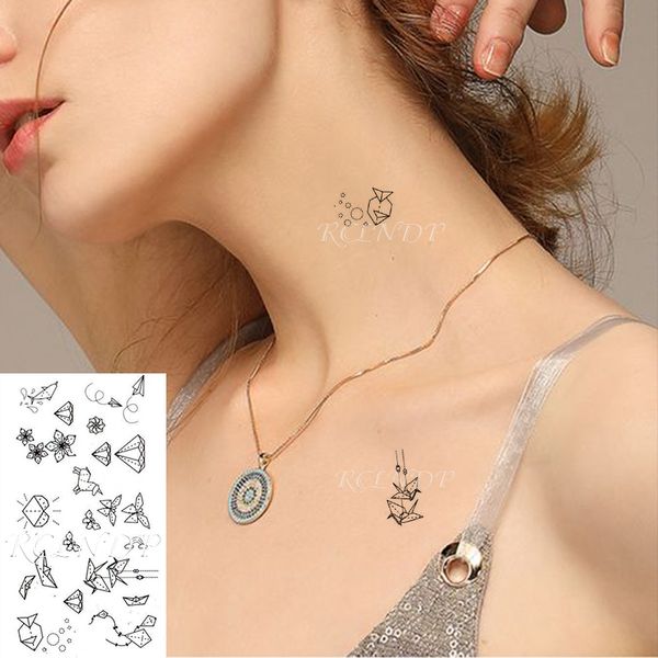 waterproof temporary tattoo sticker whale flower boat bird kite line-drawing fake tatto flash tatoo for kids men women
waterproof temporary tattoo sticker whale flower boat bird kite line-drawing fake tatto flash tatoo for kids men women