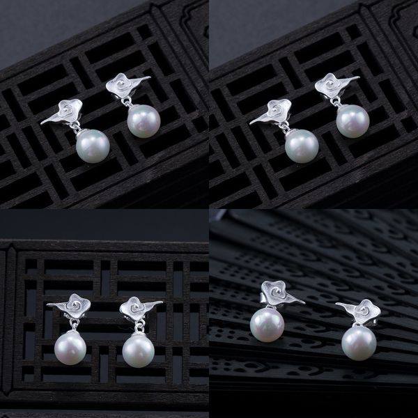 925 s silver auspicious clouds shell pearl earrings woman temperament natural freshwater pearl ear nail girls national customs earring, Golden
925 s silver auspicious clouds shell pearl earrings woman temperament natural freshwater pearl ear nail girls national customs earring, Golden