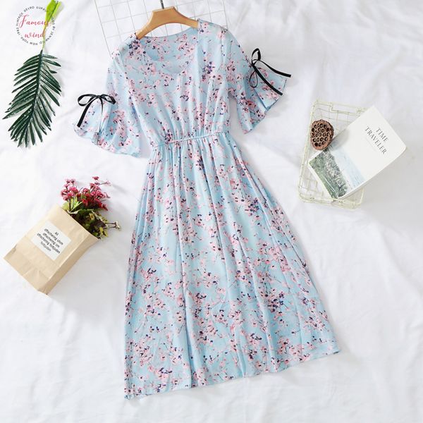7 colors 2020 new womens chiffon dress print v neck dress spring and summer ruffled bow dress large size s 3xl, Black;gray
7 colors 2020 new womens chiffon dress print v neck dress spring and summer ruffled bow dress large size s 3xl, Black;gray
