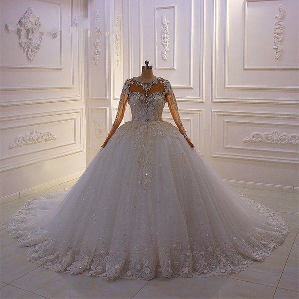 luxury long sleevs lace appliqued ball gown wedding dresses vintage shinny crystal beaded saudi arabic dubai bridal gown plus size, White
luxury long sleevs lace appliqued ball gown wedding dresses vintage shinny crystal beaded saudi arabic dubai bridal gown plus size, White