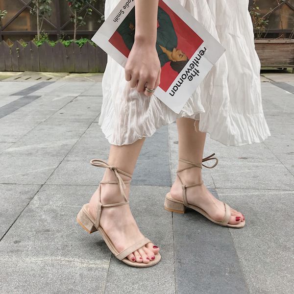 2020 summer new roman flat high heels female fairy wind student wild thick heel sandals, Black
2020 summer new roman flat high heels female fairy wind student wild thick heel sandals, Black