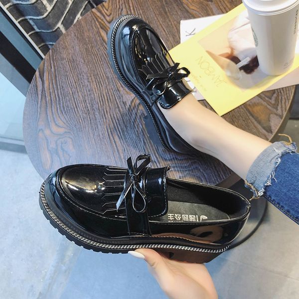 new oxford shoes woman thick bottom platform fringe tassel women shoes loafers female flats patent leather slip on ladies, Black
new oxford shoes woman thick bottom platform fringe tassel women shoes loafers female flats patent leather slip on ladies, Black