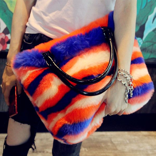 new fashion women casual messenger shoulder bag plush shopping totes large capacity autumn winter fluffy crossbody handbag
new fashion women casual messenger shoulder bag plush shopping totes large capacity autumn winter fluffy crossbody handbag