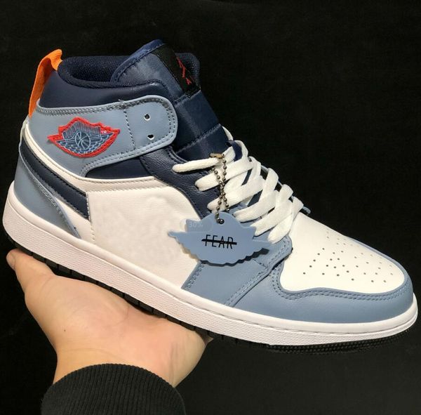 2020 new facetasm x 1mid fearless haze blue basketball shoes men women outdoor sports designer sneakers size 36-45 
2020 new facetasm x 1mid fearless haze blue basketball shoes men women outdoor sports designer sneakers size 36-45