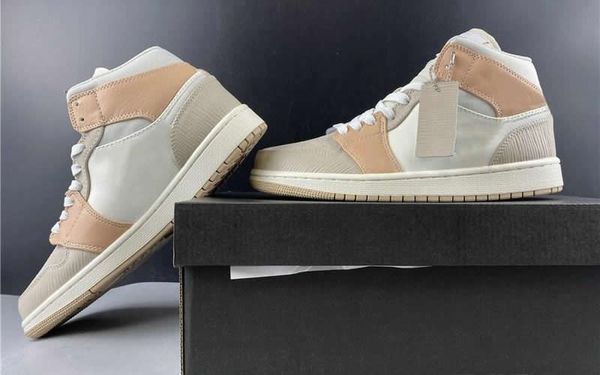 good quality 1 mid milan designer basketball shoes sail light bone string shimmer i fashion sport zapatos sneakers come with box
good quality 1 mid milan designer basketball shoes sail light bone string shimmer i fashion sport zapatos sneakers come with box