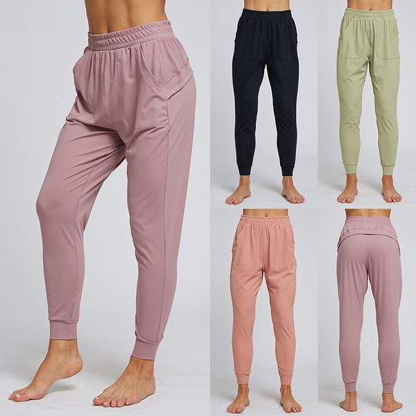 ladies solid color sports long pants high waist fitness loose pants breathing running yoga shorts smooth slimming, White;red
ladies solid color sports long pants high waist fitness loose pants breathing running yoga shorts smooth slimming, White;red