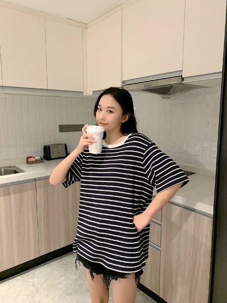 20s women designer t shirts fashion brand tees striped casual designer summer short sleeves sl200507, White
20s women designer t shirts fashion brand tees striped casual designer summer short sleeves sl200507, White