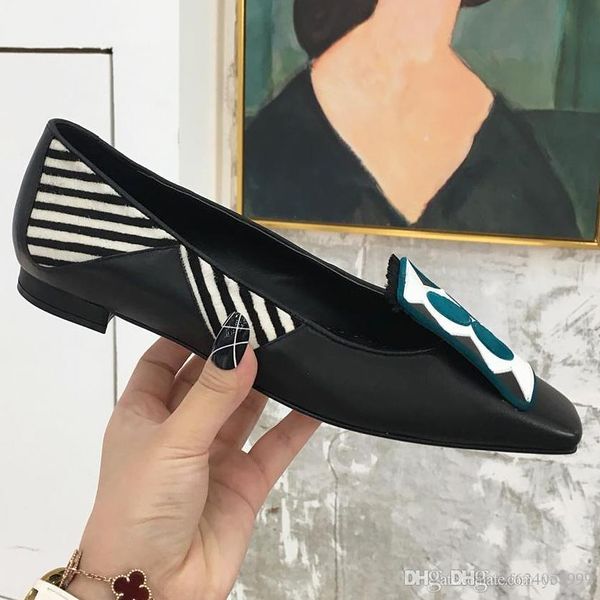 2019 new flat bottom women's shoes exquisite generous casual shoes printing decoration with original box qt, Black
2019 new flat bottom women's shoes exquisite generous casual shoes printing decoration with original box qt, Black